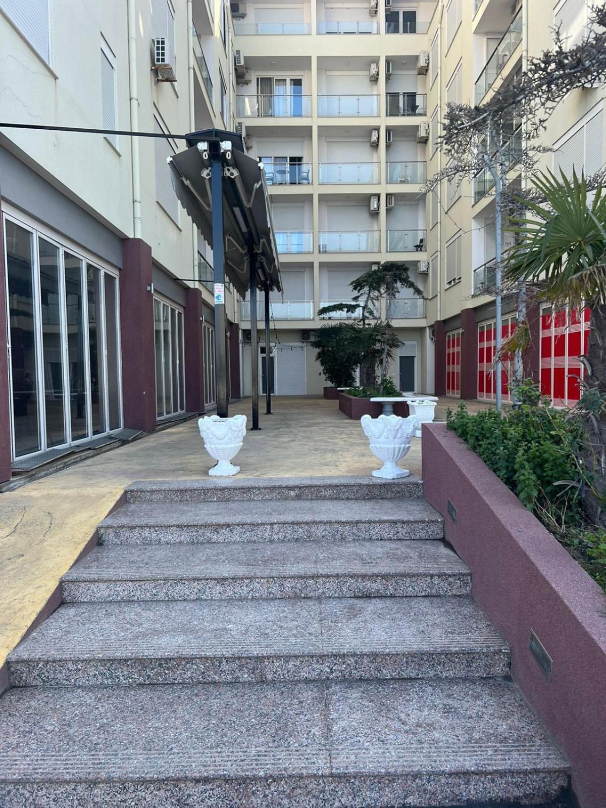 Holiday Shengjin Kune Exterior photo